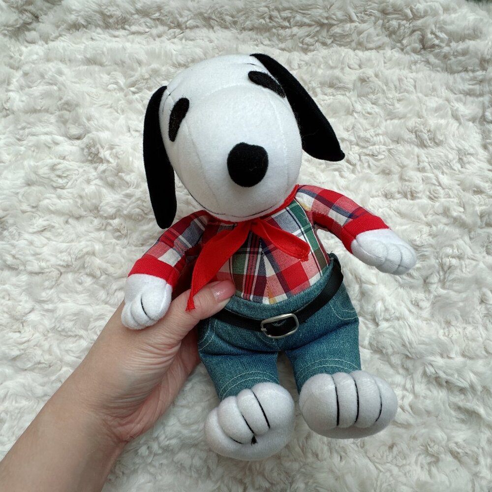 Vintage Peanuts Snoopy Plush Toy
